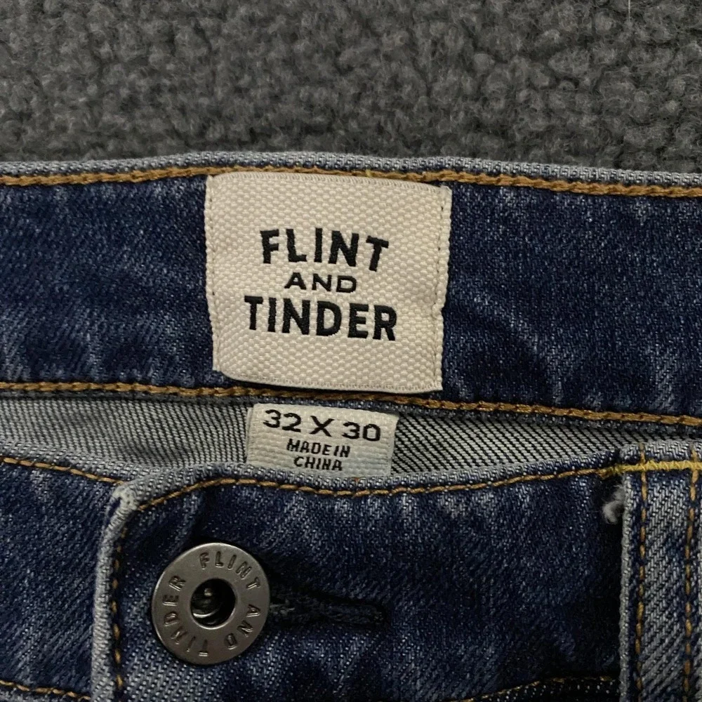 Flint And Tinder Jeans Mens 32x30 Slim Fit Tapered Stretch Denim Medium Wash